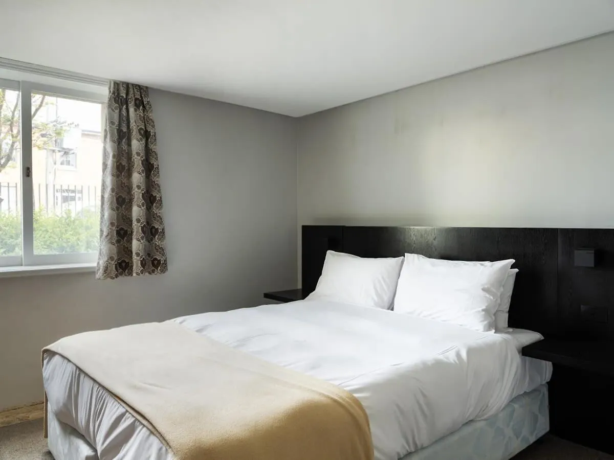 The Cellar Apartment Hobart